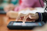 AI-Generated Kids' Videos on YouTube Raise Alarms Over Content Safety